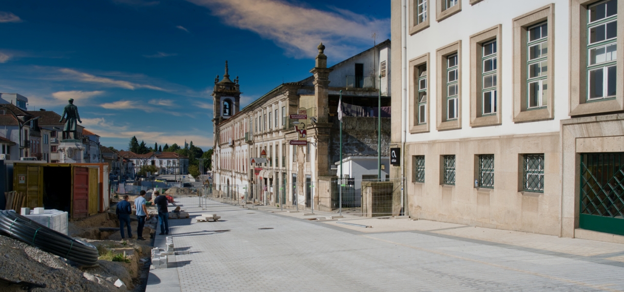Carvalho Araújo Avenue under construction 