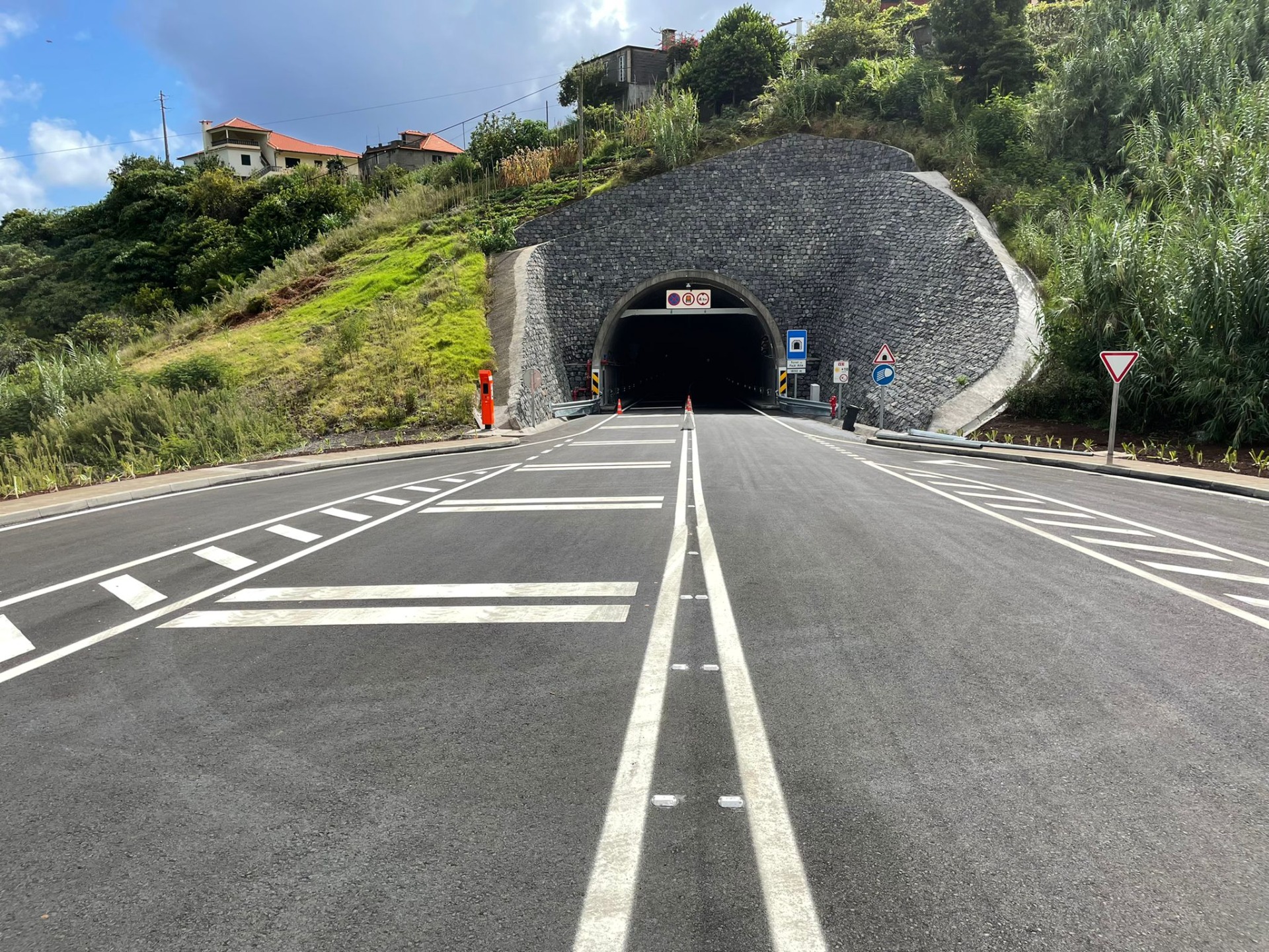 Via Expresso já chega a São Jorge (Madeira)